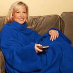 Одеяло - Плед - Халат с рукавами Cuddle Blanket+ (Куддле Бланкет+) цвет синий.  .